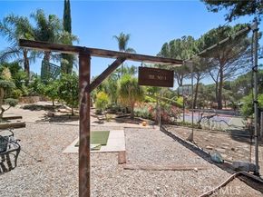 16857 Colven Road, Granada Hills (los Angeles) CA 91344