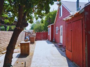 6631 Bevis Avenue, Van Nuys (los Angeles) CA 91405