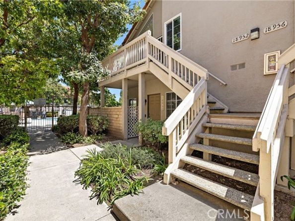 18952 Canyon View, Lake Forest (el Toro) CA 92679
