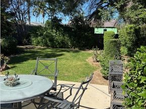 21011 Cohasset St, Canoga Park (los Angeles) CA 91303