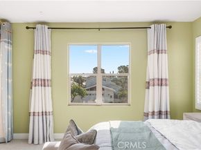 27 Gillman Street, Irvine CA 92612