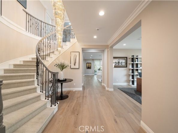 27 Gillman Street, Irvine CA 92612