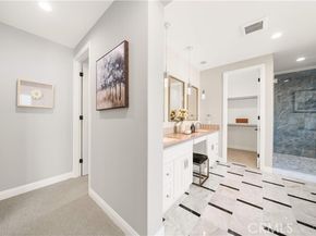 27 Gillman Street, Irvine CA 92612