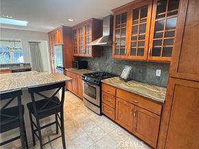 24851 Woodside, Lake Forest (el Toro) CA 92630