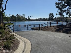 24851 Woodside, Lake Forest (el Toro) CA 92630