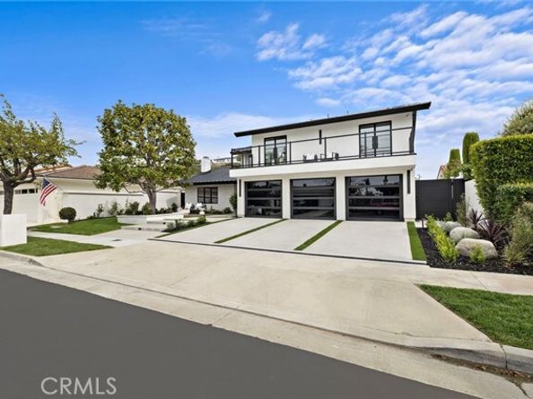 6 Monterey Circle, Corona Del Mar (newport Beach) CA 92625