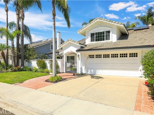 31 Silver Crescent, Irvine CA 92603