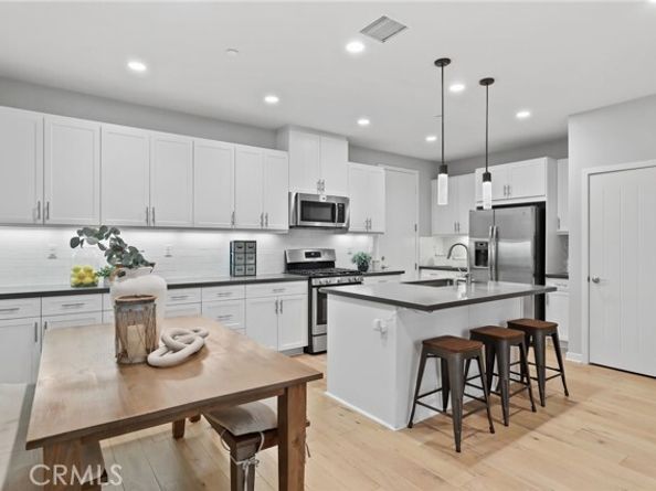 39 Savannah, Lake Forest (el Toro) CA 92630
