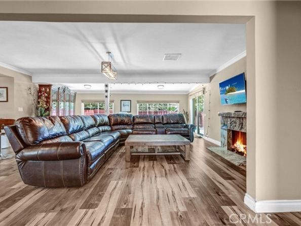 8544 Saloma Avenue, Panorama City (los Angeles) CA 91402