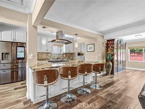 8544 Saloma Avenue, Panorama City (los Angeles) CA 91402