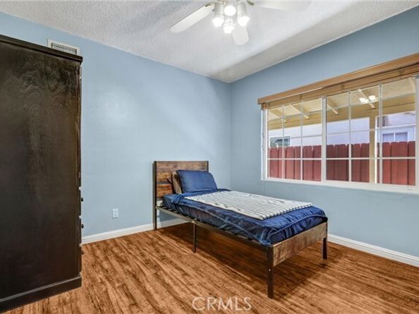 8544 Saloma Avenue, Panorama City (los Angeles) CA 91402