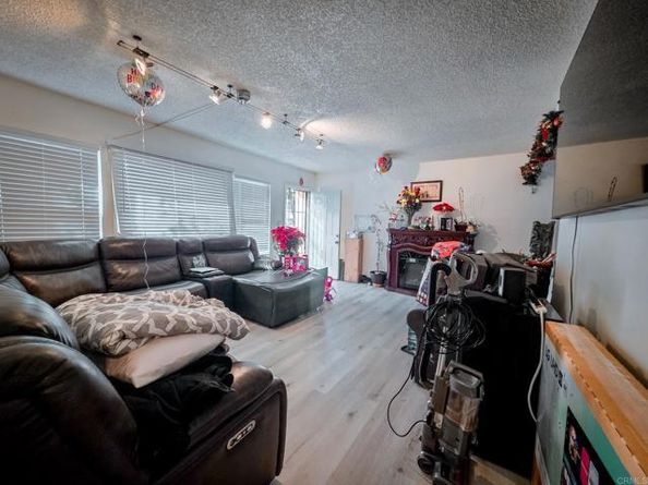 819 Raven Street, San Diego CA 92102