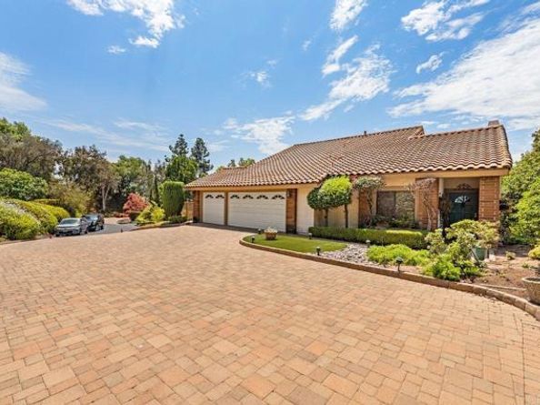 1344 Timberpond, El Cajon CA 92019