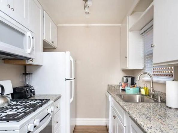 2646 Juan St., San Diego CA 92110