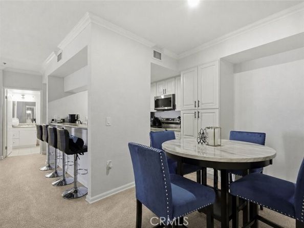 838 Pine 215, Long Beach CA 90813