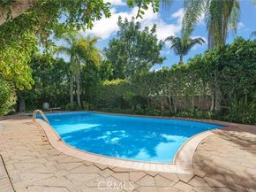 112 N. Highland Ave, Los Angeles CA 90036