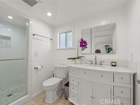 112 N. Highland Ave, Los Angeles CA 90036