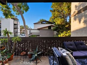 6209 Marina Pacifica, Long Beach CA 90803
