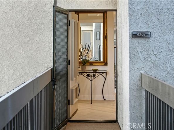 6209 Marina Pacifica, Long Beach CA 90803