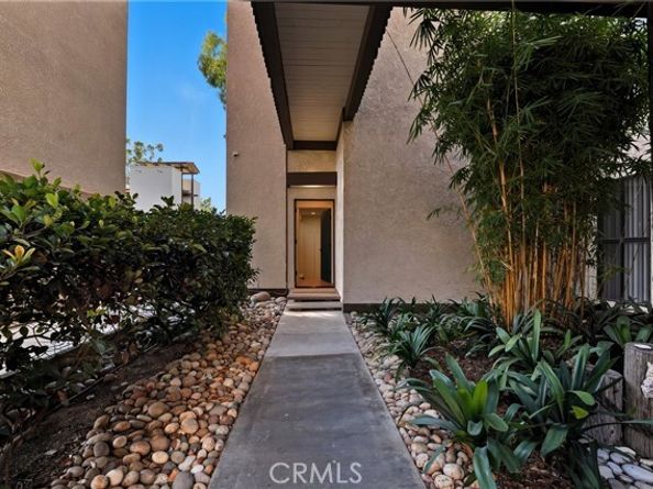 6209 Marina Pacifica, Long Beach CA 90803