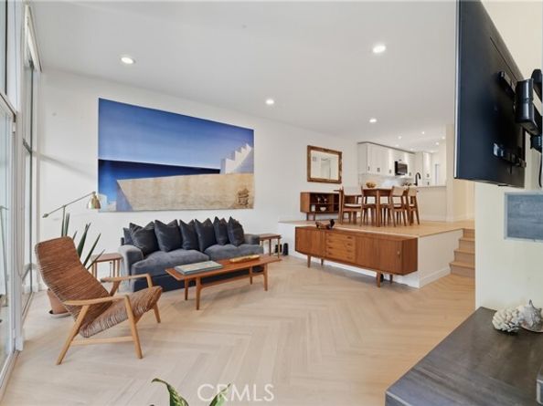 6209 Marina Pacifica, Long Beach CA 90803