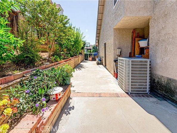 49 Stagecoach Drive, Pomona CA 91766