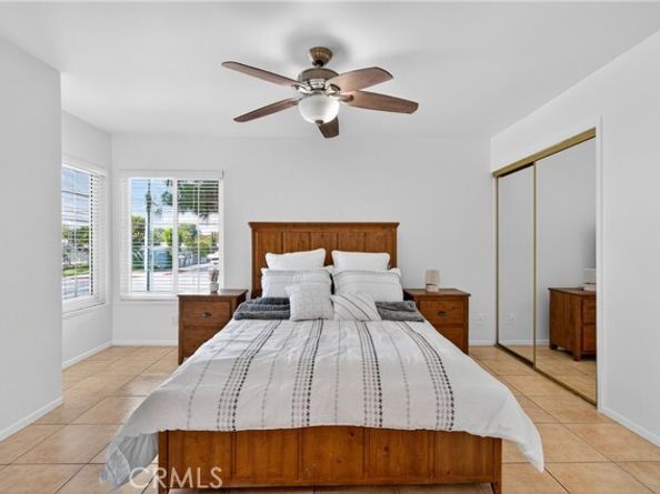 9714 Sepulveda Boulevard 201, North Hills (los Angeles) CA 91343