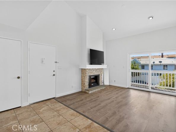9714 Sepulveda Boulevard 201, North Hills (los Angeles) CA 91343