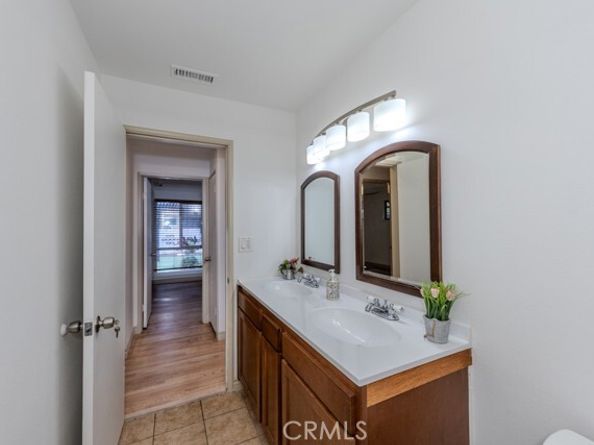 2309 E Sycamore Street, Anaheim CA 92806