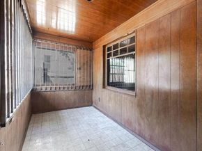 894 S Pasadena Avenue, Pasadena CA 91105