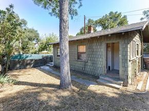 894 S Pasadena Avenue, Pasadena CA 91105