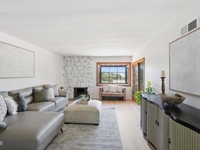3126 Henrietta Avenue, La Crescenta CA 91214