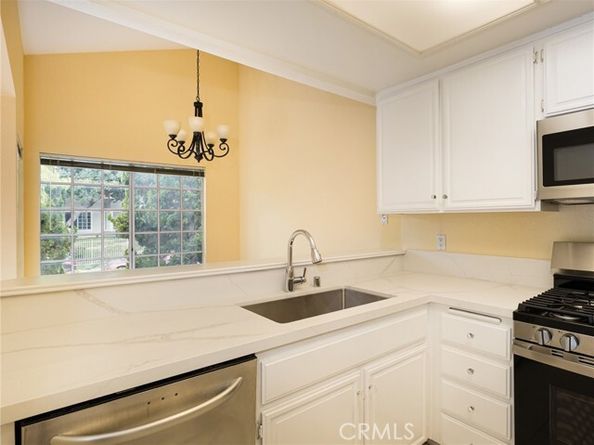 1430 Brett Place 10, San Pedro (los Angeles) CA 90732