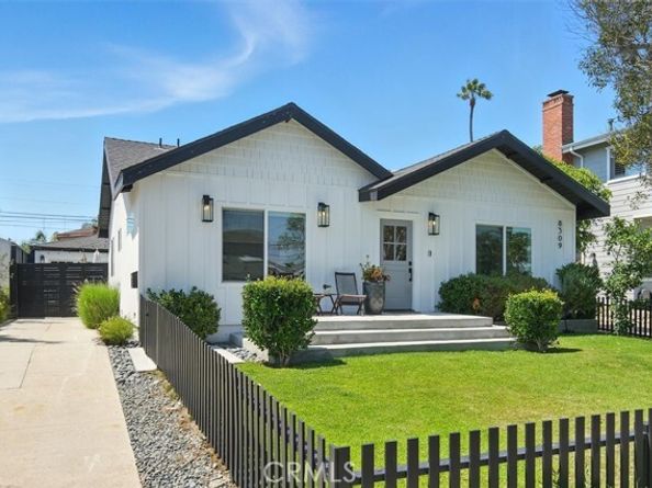 8309 Westlawn Avenue, Westchester (los Angeles) CA 90045
