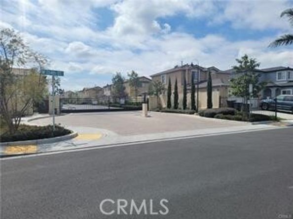1950 N Bloom Drive Drive, Compton CA 90222