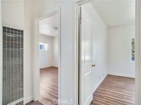 916 W 88th Street, Los Angeles CA 90044