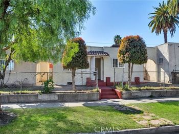 916 W 88th Street