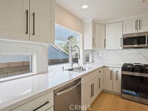 7618 Brookmont Place, West Hills (los Angeles) CA 91304