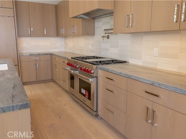 404 16th Street, Manhattan Beach CA 90266