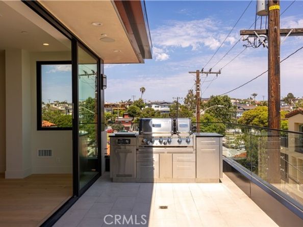 404 16th Street, Manhattan Beach CA 90266