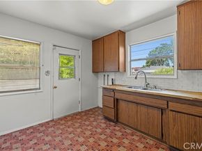 7737 Nestle Avenue, Reseda (los Angeles) CA 91335
