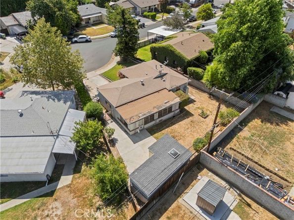 7737 Nestle Avenue, Reseda (los Angeles) CA 91335