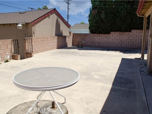 10520 Haskell Avenue, Granada Hills (los Angeles) CA 91344