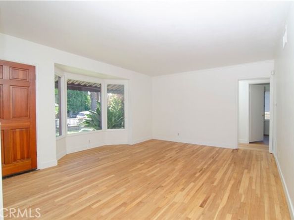 10520 Haskell Avenue, Granada Hills (los Angeles) CA 91344