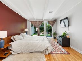 12424 Sarah Street, Studio City (los Angeles) CA 91604