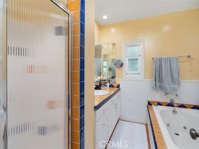 12424 Sarah Street, Studio City (los Angeles) CA 91604