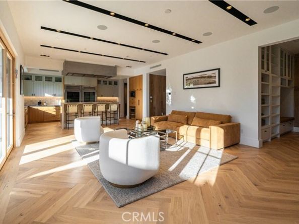 5131 Strohm Avenue, Toluca Lake (los Angeles) CA 91601