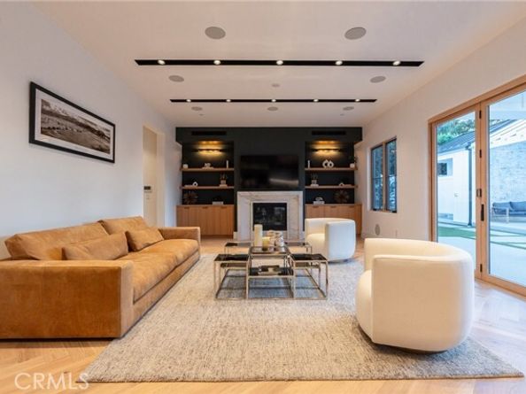 5131 Strohm Avenue, Toluca Lake (los Angeles) CA 91601