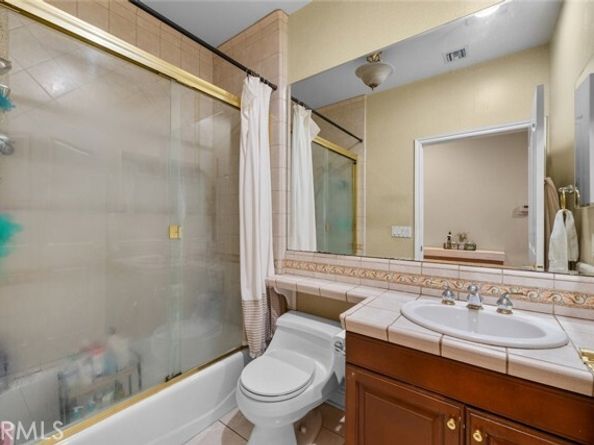 10501 Oklahoma Avenue, Chatsworth (los Angeles) CA 91311