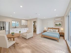 19434 Calvert Street, Tarzana (los Angeles) CA 91335